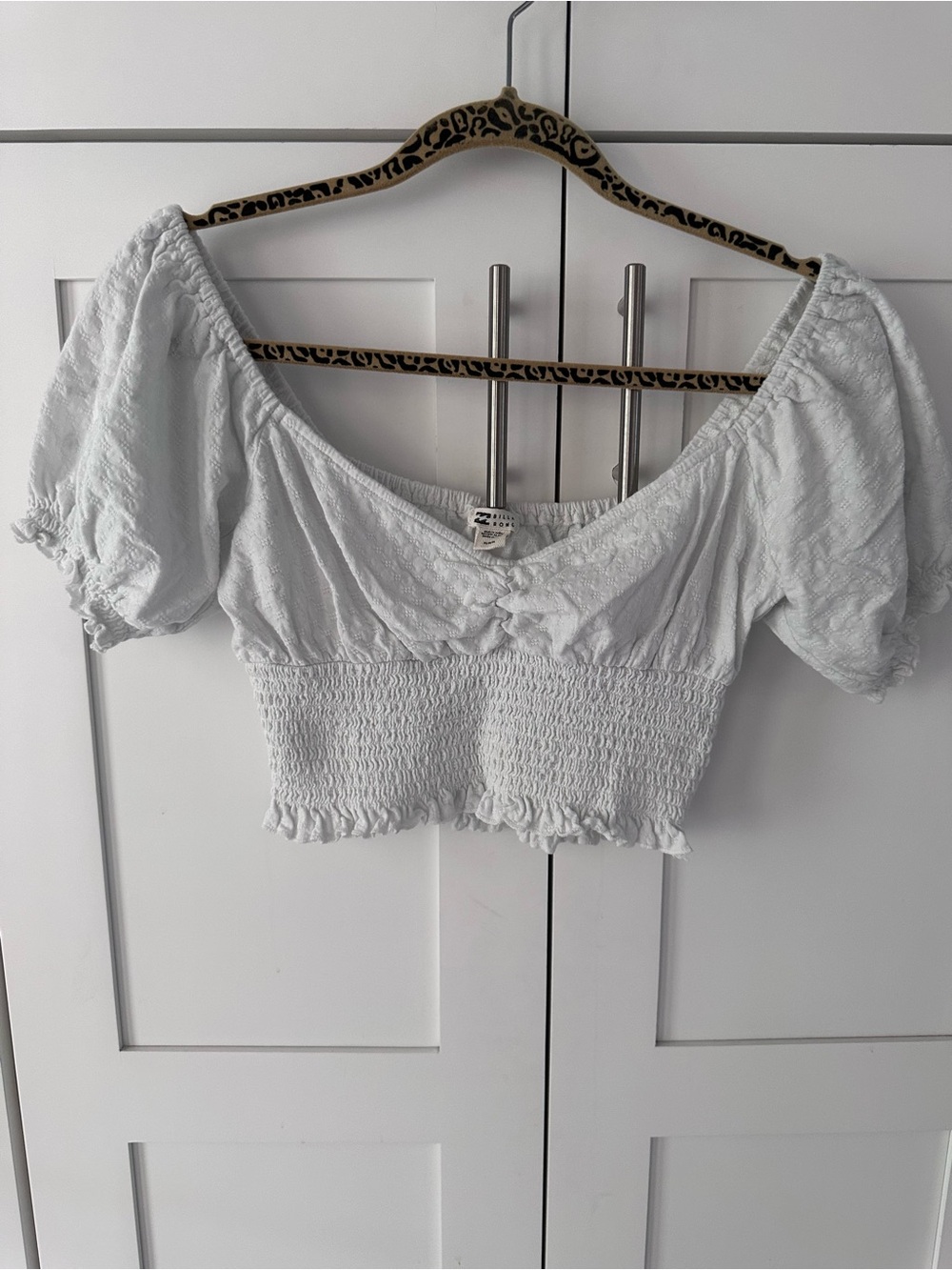 Billabong White Smocked Puff-Sleeve Crop Top М